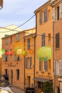 Appartements La petite Provence : photos des chambres