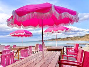 First Class Backpackers Inn - FBI AWAJI