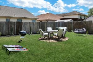 Hot Tub Near Missions Park DT Yard BBQ Games