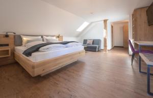 Pension BergMoment Ferienwohnungen oder Zimmer mit Frühstück