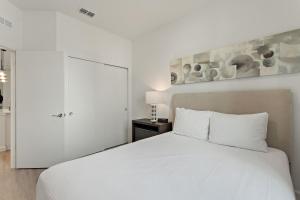 Harmony Haven - Boutique Townhome at Azzure Resort Near Disney by Shine Villas townhouse