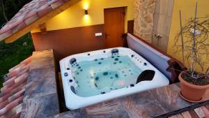 VILLA BEELVITA - PRIVATE POOL& JACUZZi