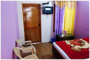 UTTARKASHI HOTEL UTSAV PALACE - Best Budget Hotel In Uttarkashi