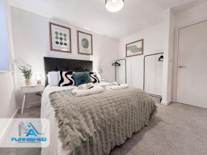 2 Bed Apartment with Parking