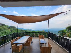 The Hillside Villa Tagaytay