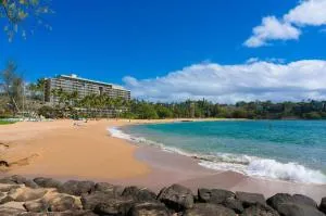 Beachfront Bungalow Walk to Ocean & Restaurants - Kipu