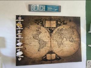 Beachfront Studio - Private Kitchen and Bath