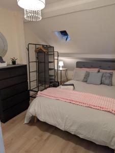 Cosy Modern One Bedroom in Hammersmith