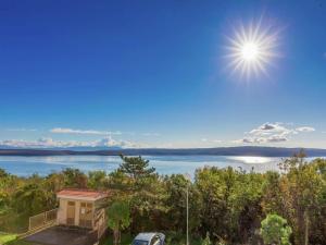 Spacious Apartment in Dramalj with Swimming Pool