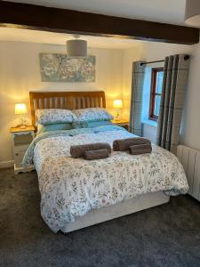 1 Bed cottage town centre free private parking cycle store Boroughbridge