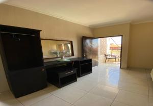 Hotel Near Beach Ayu inn Kuta