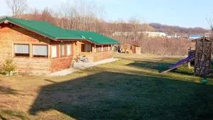 LA LIVADA - Borobăneşti