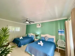 Dahican Beachfront Staycation - Mikit