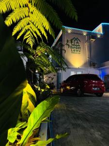 SunSet Lawu Kemuning, Villa, Full House 3 Bed, Free BBQ, Free Float Light Breakfast