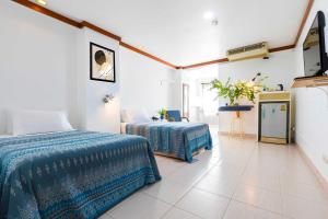 Dancenter Howard Square Boutique Hotel