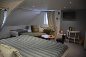Deluxe Junior Suite room in Hotel Restaurant Au Cheval Blanc