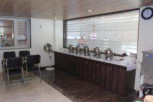 Hotel Vrushali Inn