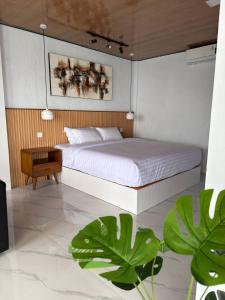 SunSet Lawu Kemuning, Villa, Full House 3 Bed, Free BBQ, Free Float Light Breakfast