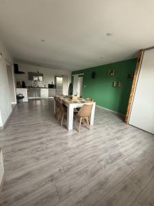 Appartements Nid paisible avec un coin terrasse : photos des chambres
