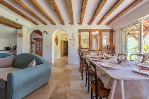 Villas villa de charme Calme et campagne Caution obligatoire swikly : photos des chambres