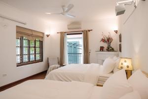 West-Lake Villa - Humi Housing