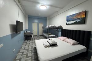 Franca Arcade near Quezon City Circle