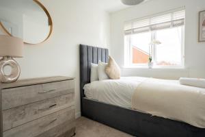 3 BDR House At Caledonia Luxe Stays Short Lets & Serviced Accommodation Glasgow