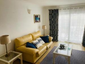 Pueblo Los Olivos, Riviera del Sol