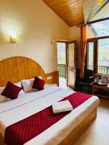 KEYAAN STAYS - Manāli