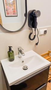 Breeze Studio with balcony