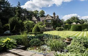 Lewtrenchard Manor