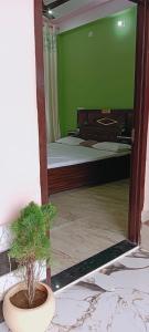 Shri Balaji Home Stay