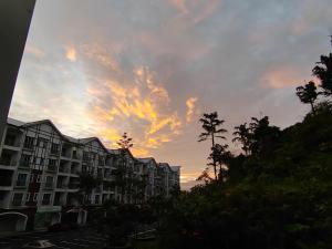 Golden hill somersqaure 3 bed room islam apartment