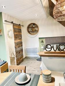 B&B / Chambres d'hotes Escale en Avesnois : photos des chambres