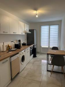 Appartements Lallie : Appartement 1 Chambre