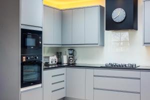 Amazing 2BR Flat, Free Parking, by Battersea