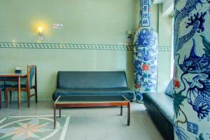 Dancenterak Palembang Near Jembatan Ampera Formerly Azzura Hotel