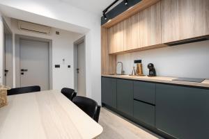 Upper Sea View Apartments