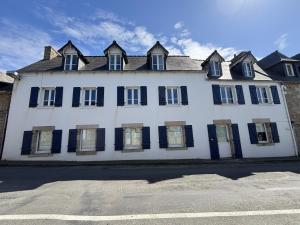Maisons de vacances hjem Port Blanc A breathtaking setting facing th : photos des chambres