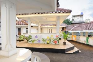 RedDoorz Syariah near Taman Air Mancur Bogor