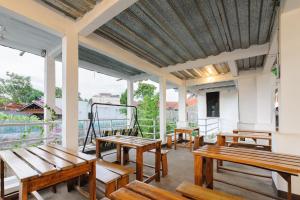 RedDoorz Syariah near Taman Air Mancur Bogor