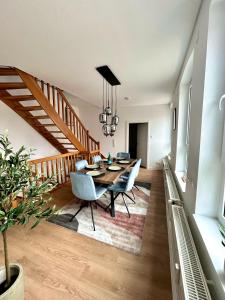 Traumlage! 3-Etagen Apartment direkt im Zentrum