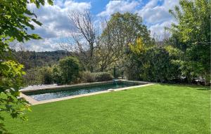 Nice Home In Saint-Laurent-De-La-Ca