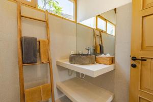 Villa Pelangi - 2BR Villa near Canggu