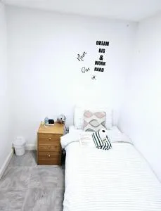 Cosy Single Bedroom in Dartford Central - Dartford