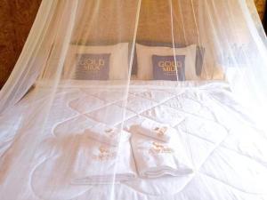 3 Pok Maewang jinxiang Gold elephant park