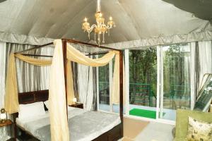 Four Luxury Tents in Majkhali