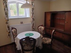 Holiday Apartment with Garden View