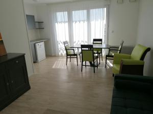 Appartements Terres de France - Appart Hotel Rouen Flaubert : photos des chambres