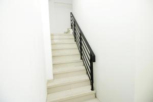 Helloroom Mampang Jl Bank